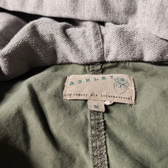 Army jacket - Picture 4 of 5